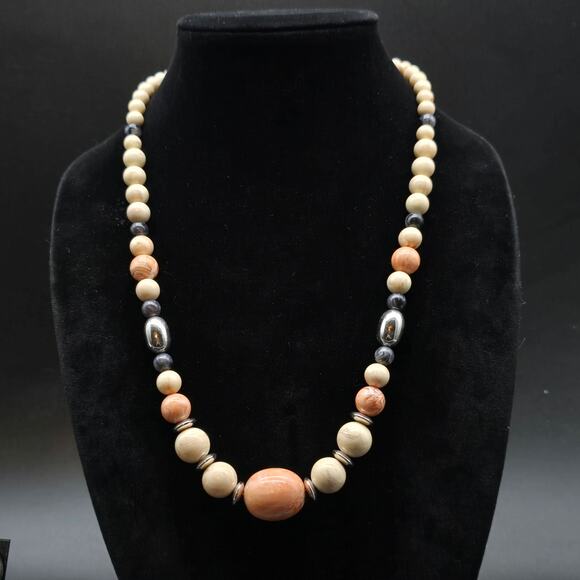 Avon 1988 Desert Sands Peach Beige Beaded Jewelry Set Vintage - Picture 6 of 8